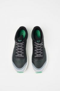 NNORMAL KJERAG BLACK ET GREEN Chaussures de trail pas cher