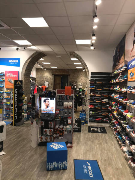 Pro Du Sport : vente de chaussures trail à Besançon, cyclisme, natation