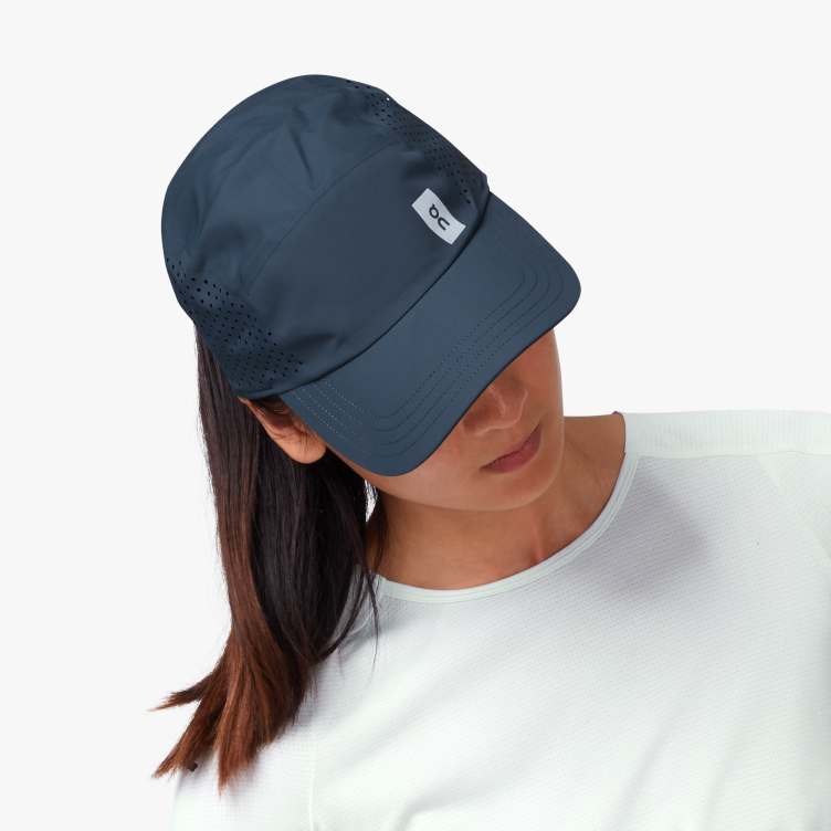 ON RUNNING LIGHTWEIGHT CAP NAVY