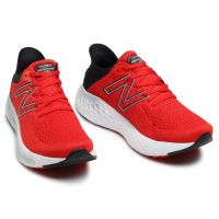 NEW BALANCE 1080 V11 ROUGE  Chaussures de running pas cher