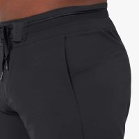 ON RUNNING HYBRID SHORT MEN NOIR Short de  running pas cher