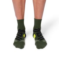 ON RUNNING MID SOCK VERT FORET Chaussettes de running pas cher