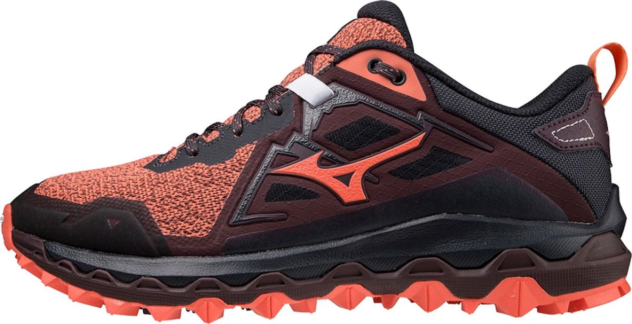 MIZUNO WAVE MUJIN 8 NOIRE ET CORAIL Chaussures de Trail
