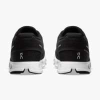 ON RUNNING CLOUD 5 BLACK ET WHITE Chaussures de running pas cher