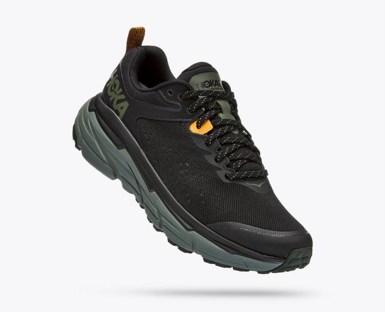 HOKA CHALLENGER ATR 6 BLACK ET THYME  Chaussures de Trail