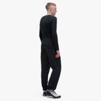 ON RUNNING MERINO LONG TEE BLACK  Manches longues merinos pas cher