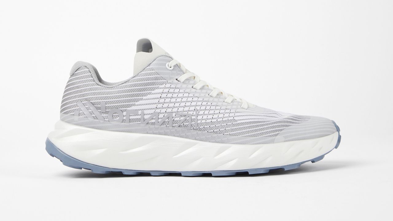 NNORMAL KJERAG BLANCHE   Chaussures de trail