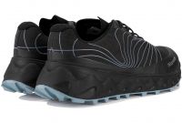 NNORMAL TOMIR WP NOIRE ET BLEUE Chaussures de trail pas cher