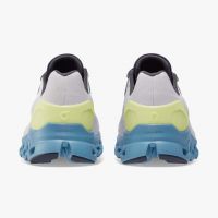 ON RUNNING CLOUD STRATUS FROST ET NIAGARA Chaussures de running pas cher