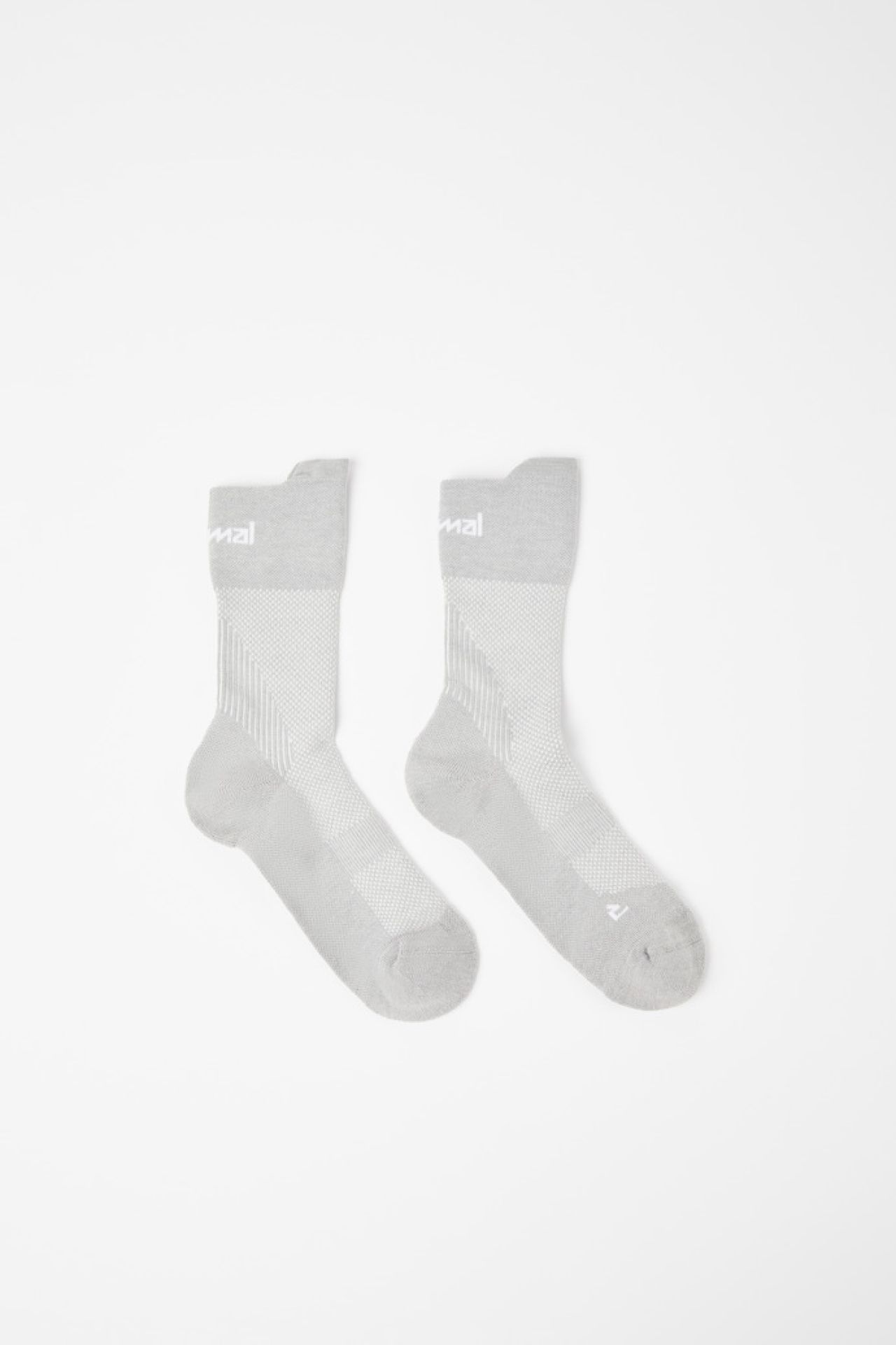 NNORMAL RUNNING  SOCKS GRISE Chaussettes de running