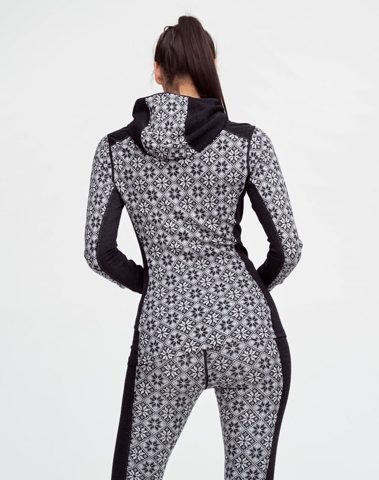BAS KARI TRAA ROSE NOIR POUR FEMME | Performance Bégin