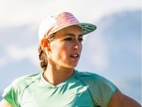 COMPRESSPORT 5 PANEL LIGHT CAP PAPAYA PUNCH Casquette running pas cher