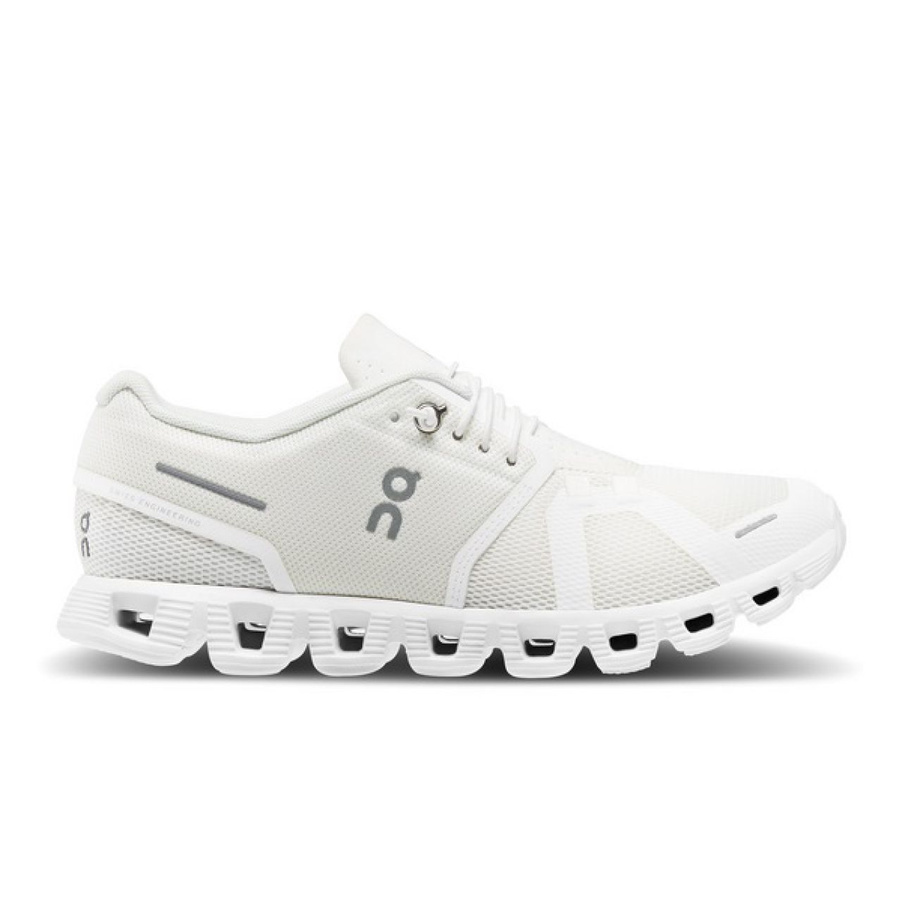 ON RUNNING CLOUD 5 UNDYED WHITE Chaussures de running