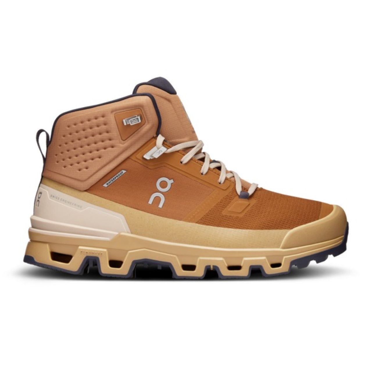 ON RUNNING CLOUDROCK 2 WATERPROOF ALMOND ET DUNE Chaussures de randonnée