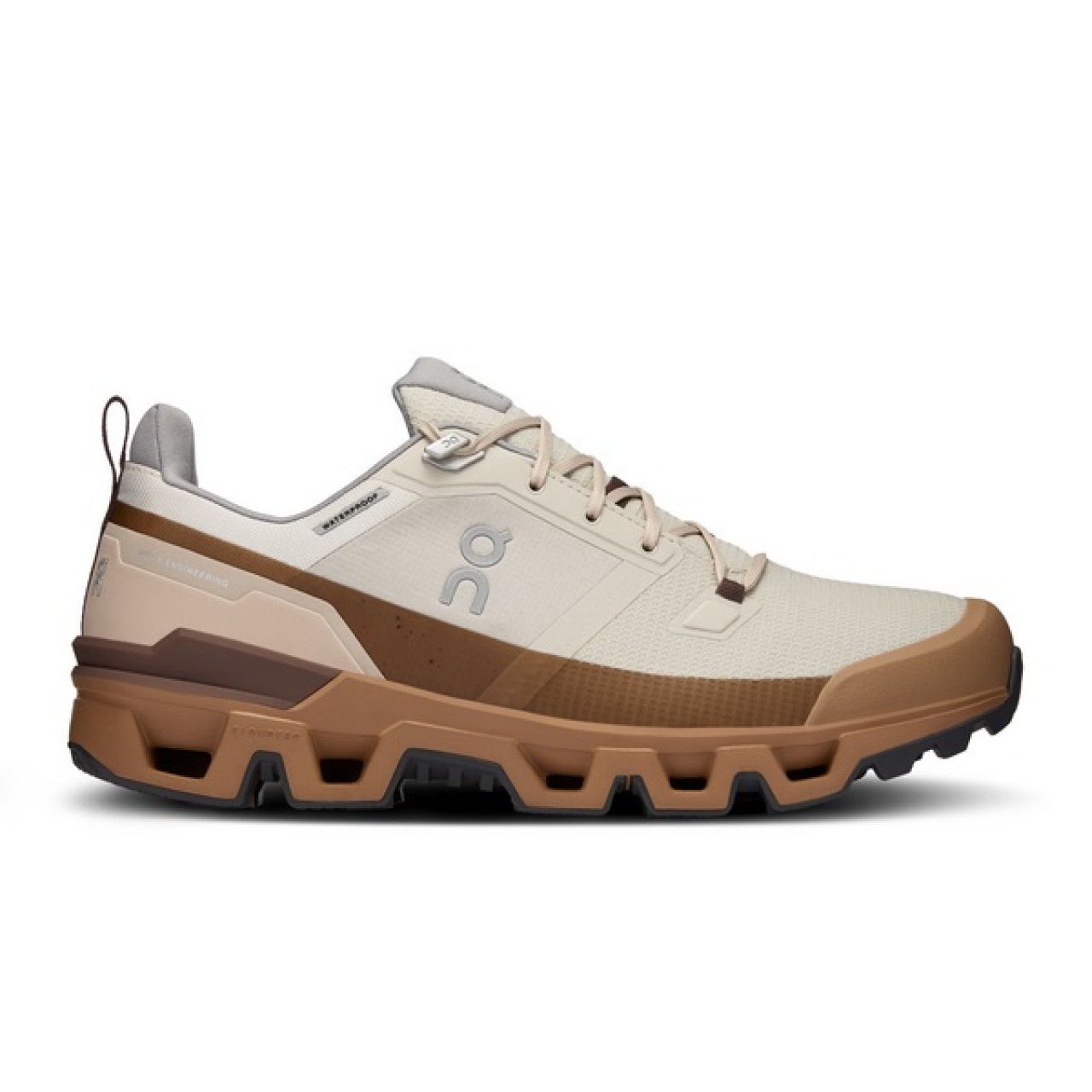 ON RUNNING CLOUDWANDER WATERPROOF PEARL ET ROOT Chaussures de randonnée