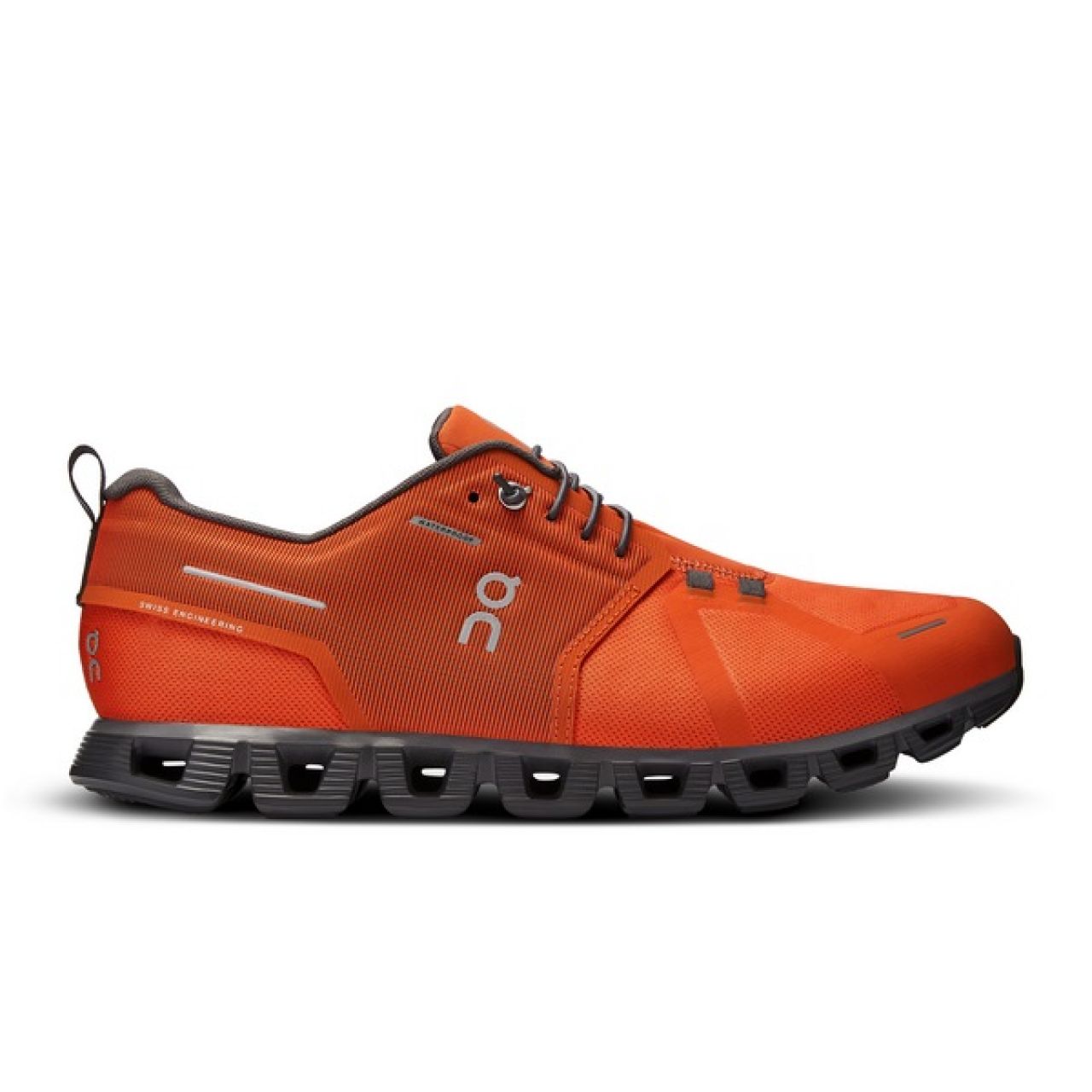 ON RUNNING CLOUD 5 WATERPROOF FLAME ET ECLIPSE Chaussures étanche