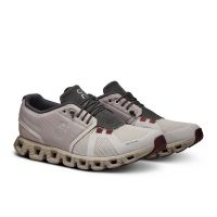 ON RUNNING CLOUD 5 PEARL ET FROST Chaussures de running pas cher