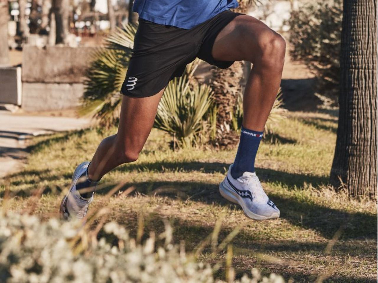 COMPRESSPORT PRO RACING SOCKS V4.0 RUN HIGH SOLADITE BLUE Chaussettes running