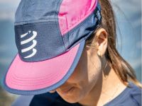 COMPRESSPORT 5 PANEL LIGHT CAP MOOD INDIGO ET MAGENTA Casquette running pas cher