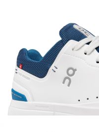 ON RUNNING THE ROGER ADVANTAGE MEN WHITE ET COBALT pas cher