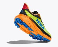 HOKA CHALLENGER ATR  7 BLACK ET LETTUCE Chaussures de Trail pas cher