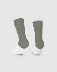 ASSOS GT SOCKS C2 TITAN GREEN  Soquettes vélo Assos pas cher
