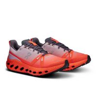 ON RUNNING CLOUDSURFER WP MAUVE ET FLAME  Chaussures de trail étanche pas cher