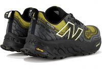 NEW BALANCE FRESH FOAM HIERRO V8 BLACK ET TEA TREE chaussure de  trail pas cher