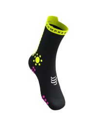 COMPRESSPORT PRO RACING SOCKS V4.0 TRAIL BLACK ET SAFE Chaussettes running pas cher