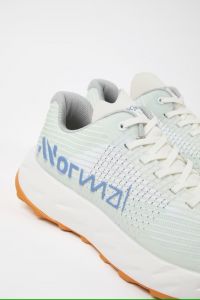 NNORMAL KJERAG MULTICOLOR Chaussures de trail pas cher