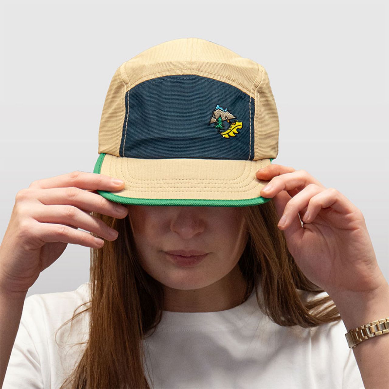 BV SPORT CASQUETTE 5 PANEL "DBDB" BEIGE BLEU VERTE