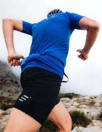 COMPRESSPORT RACING SS TEE DAZZING BLUE  Tee shirt de running pas cher