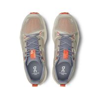 ON RUNNING CLOUDSURFER TRAIL FOSSIL ET IVORY Chaussures de trail pas cher