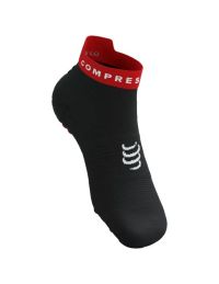 PRO RACING SOCKS V4.0 RUN LOW BLACK  ET RED Chaussettes running pas cher