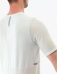 COMPRESSPORT PRO RACING SS SHIRT ICE FLOW Tee shirt de running pas cher