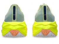 ASICS NOVABLAST 4 PARIS Chaussures Running pas cher