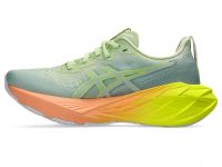ASICS NOVABLAST 4 PARIS Chaussures Running pas cher