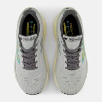 NEW BALANCE MORE V5 BRIGHTON GREY  Chaussures de running pas cher