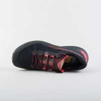 LA SPORTIVA PRODIGIO BLACK ET TANGO RED Chaussures de  trail pas cher