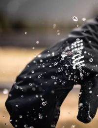 COMPRESSPORT HURRICANE WATERPROOF 10/10 MITTENS BLACK  Gants étanches pas cher