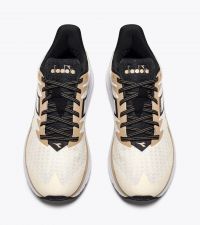DIADORA NUCLEO WHISPER WHITE ET IRISH CREAM Chaussure running pas cher
