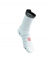 COMPRESSPORT PRO RACING SOCKS V4.0 ULTRALIGHT RUN WHITE ET FLUO RED Chaussettes running pas cher