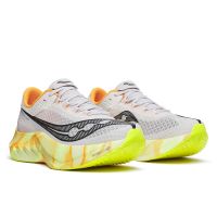 SAUCONY ENDORPHIN PRO 4 FOG ET FEEL  Chaussures running saucony pas cher