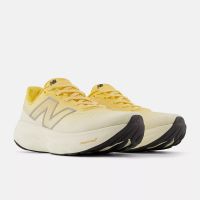 NEW BALANCE 1080 V14 CLEMENTINE ET ANGORA Chaussures de running pas cher