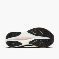 BROOKS HYPERION MAX 2 BLACK ET GOLD Chaussures de running pas cher