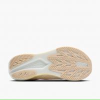 BROOKS HYPERION 2 PEACH ET CORAL  Chaussures de running pas cher