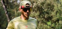COMPRESSPORT 5 PANEL LIGHT CAP NILE ET RED FLUO Casquette running pas cher