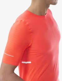COMPRESSPORT PRO RACING SS SHIRT FLUO RED Tee shirt de running pas cher