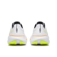 SAUCONY GUIDE 18 WHITE ET PEEL Chaussures running pas cher