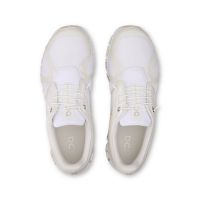 ON RUNNING CLOUD 6 WHITE  Chaussures de running pas cher